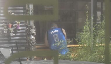 Rondo jersey sighting in Buenos Aires, Argentina. What a somber omen.