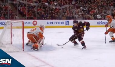 Blackhawks' Connor Bedard Dazzles With Slick Hands In Front Of Ducks' Goal