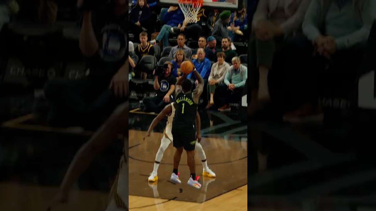 Zion Williamson over Draymond Green #pelicans #nba #shorts