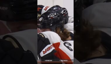 Flyers score three goals in less than a minute! 🚨 #shorts