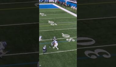 called for the ball like a true wide receiver 😭