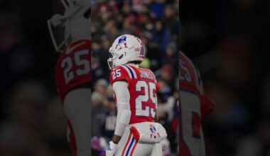 Get the ball to Marcus. 👇 #patriots #nfl #shorts