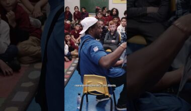 The moment we surprised Bobby Okereke with his WPMOY honor 🙌 #shorts #nfl #Giants #nygiants