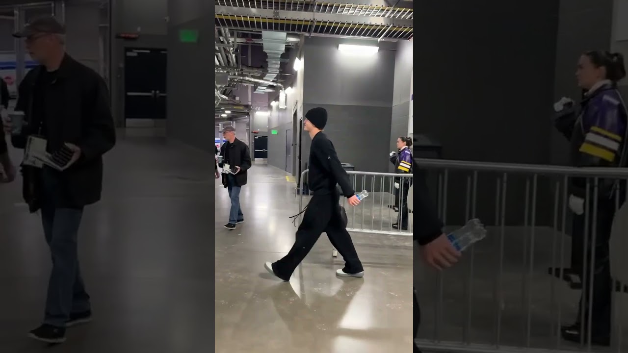 J.J. McCarthy arrives for Commanders game ‼️