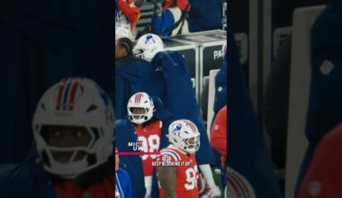Boutte made sure to salute the o-line 🫡 #micdup #patriots #nfl #shorts