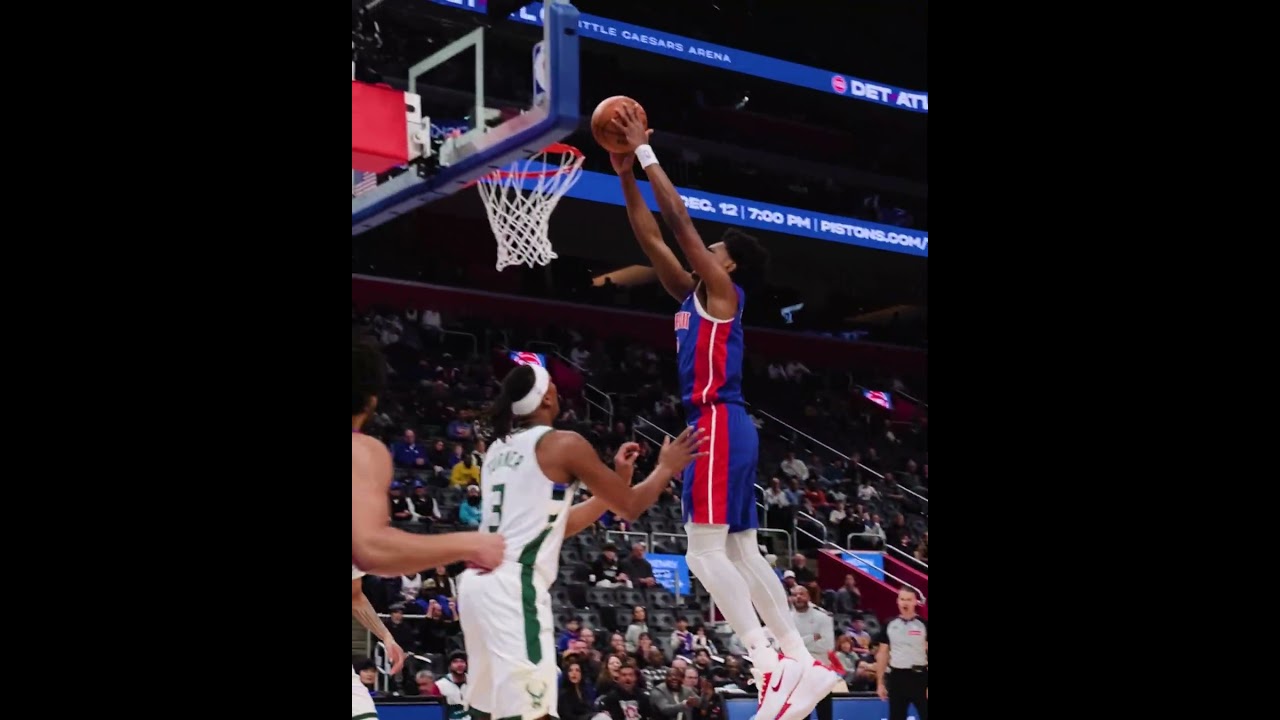 Cade Sets It Up ➡️ Ausar Throws It Down #nba #pistons