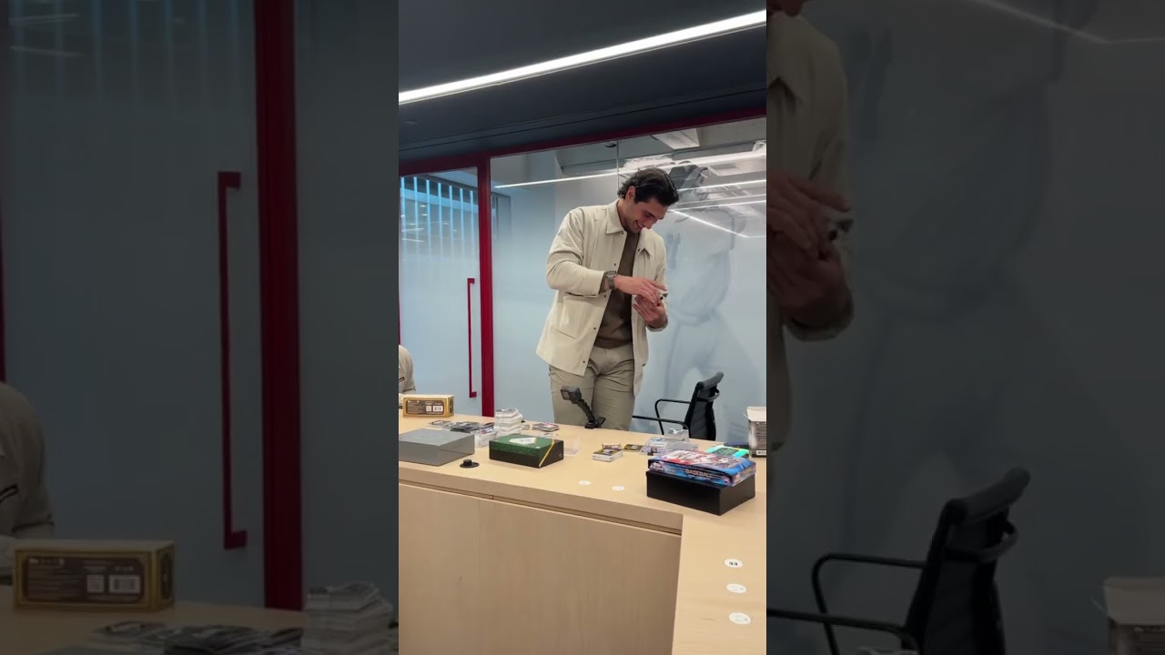 Jac Caglianone opened some Topps baseball card packs ... and pulled a rare Shohei Ohtani autograph 🤯