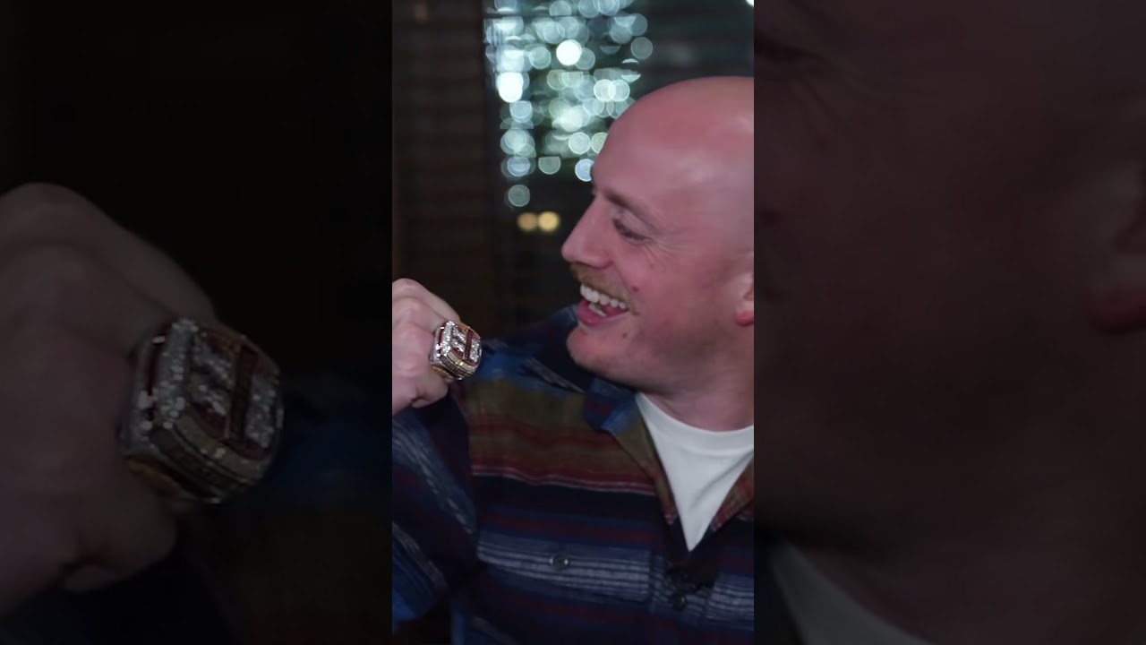 Schmidt & Vanecek react to getting their Stanley Cup rings 💍