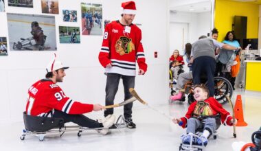 A special day at Shirley Ryan AbilityLab🎁 | Chicago Blackhawks