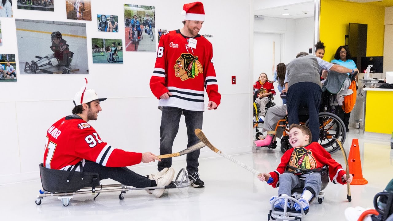 A special day at Shirley Ryan AbilityLab🎁 | Chicago Blackhawks