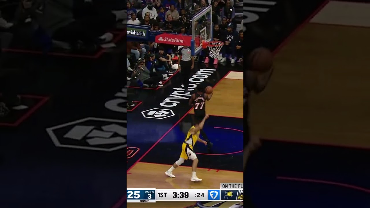 Jarace Walker Finds Cutting T.J. McConnell for Reverse