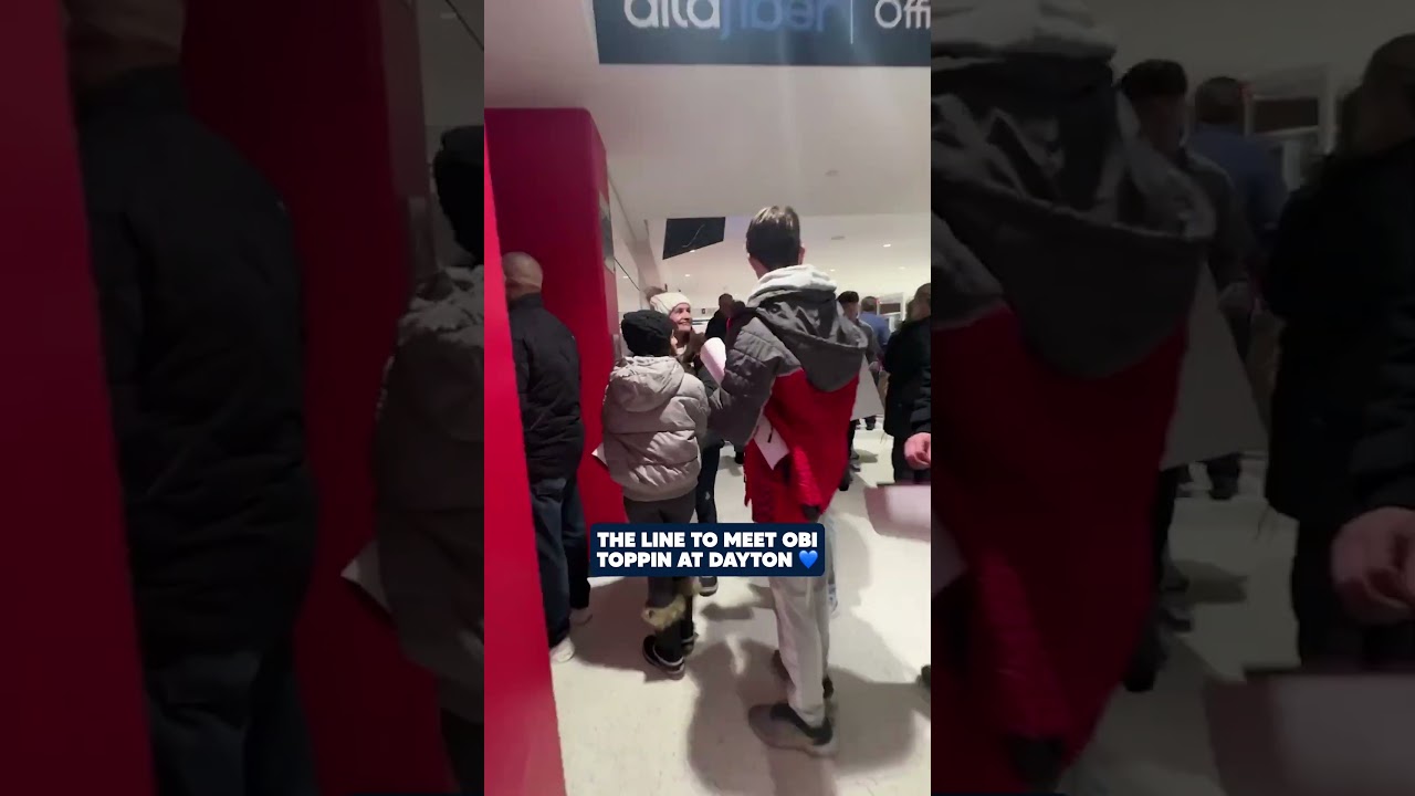 Dayton Fans Line Up to Meet Obi Toppin Ahead of His Hall of Fame Induction 💙