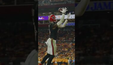 Florida alum Kyle Pitts had three touchdowns in Tampa 🌴 #nfl #highlight