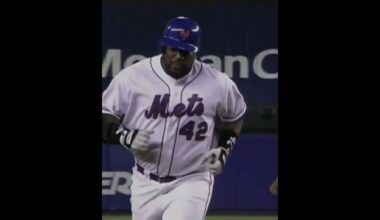 Happy 58th birthday to Mo Vaughn! Throwback to his 505-FOOT home run in 2002 😤