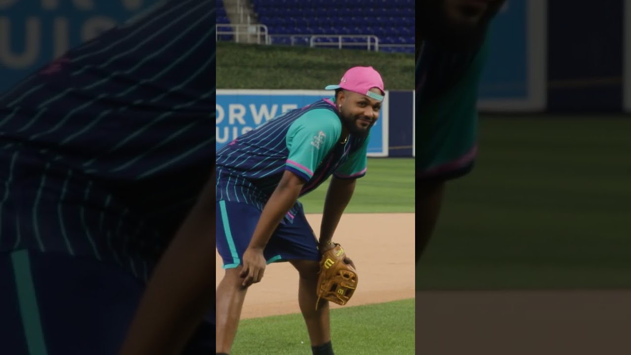 "This is my first time playing softball" 😂 Junior Caminero = the ultimate hype man 🥎