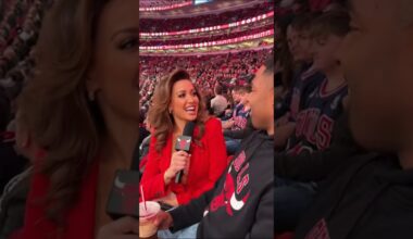 NBA Reporter Interviews Fan - United Center #nba #nbahighlights #chicagobulls #funnyshorts #funny