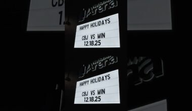 HOCKEY HOLIDAYS! 🎄🏒  Blue Jackets vs. Wild