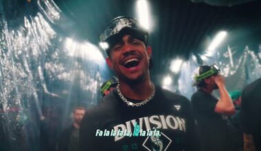 Happy Holidays from your Seattle Mariners!