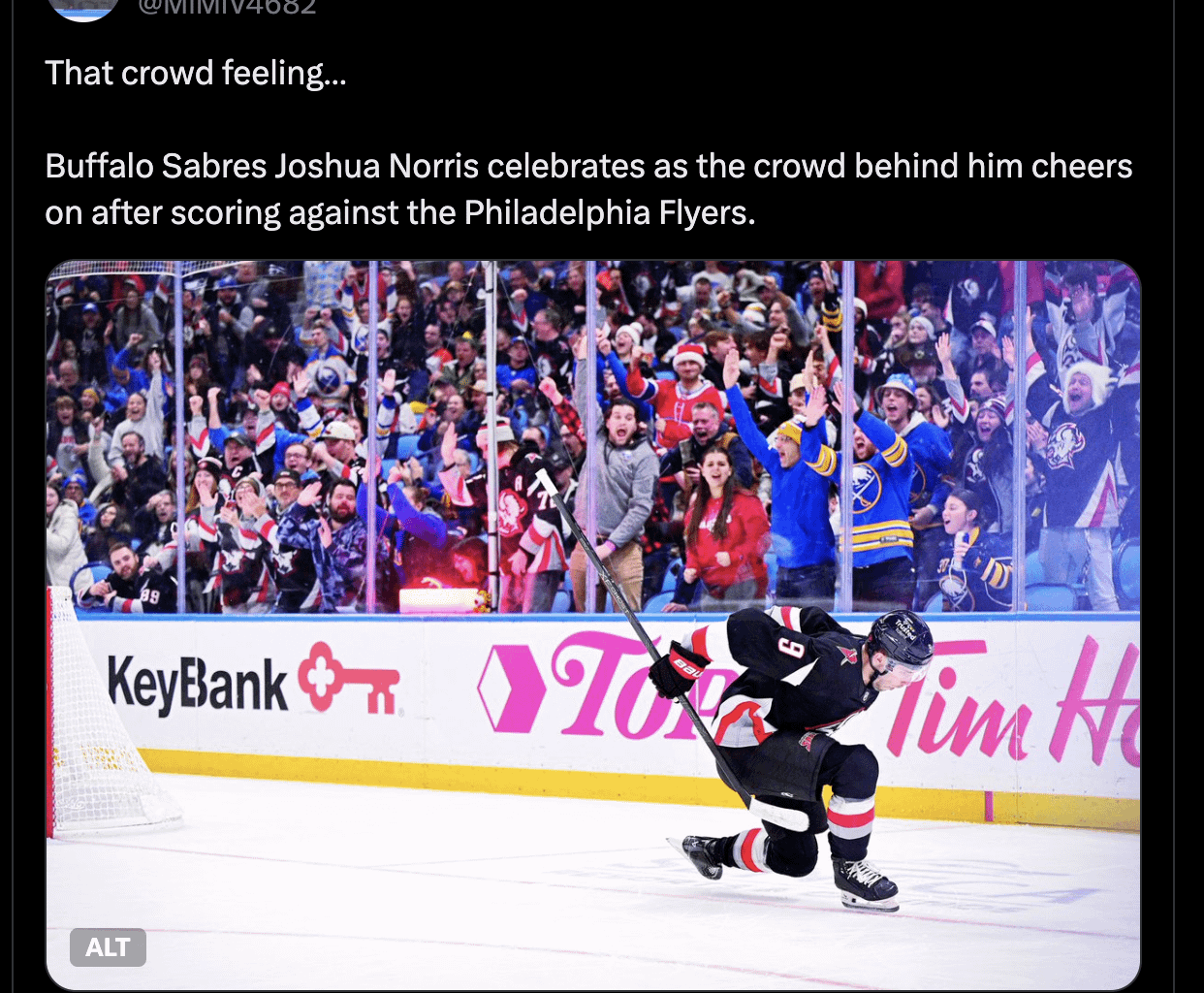 [Micheline] That crowd feeling… Buffalo Sabres Joshua Norris celebrates as the crowd behind him cheers on after scoring against the Philadelphia Flyers.