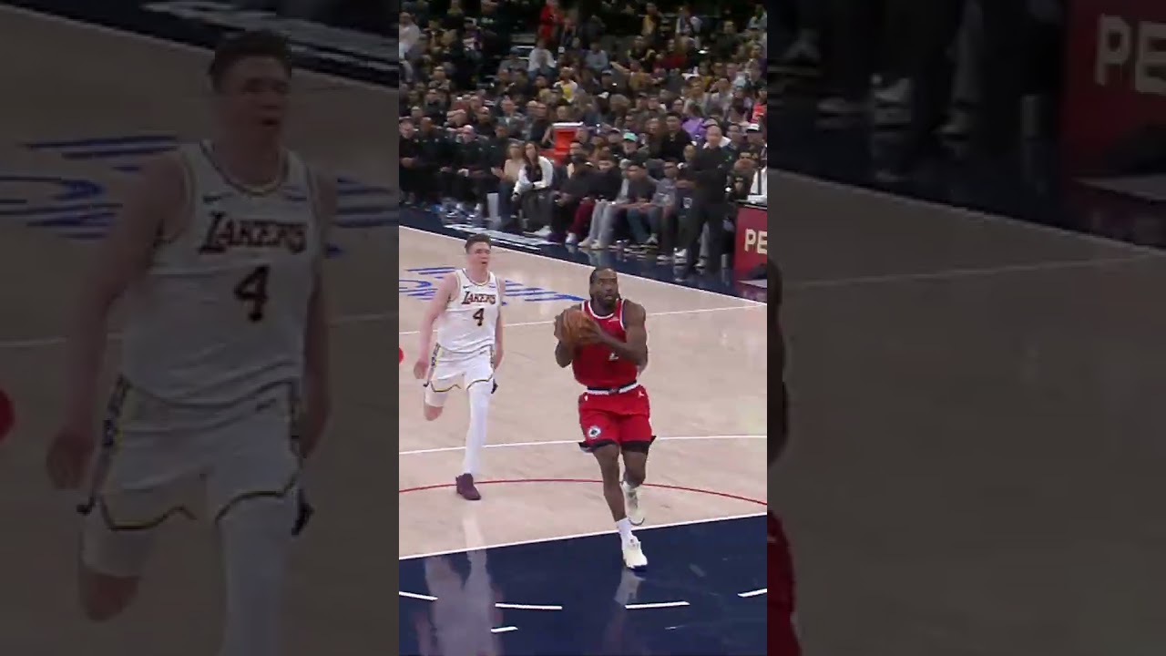 Kris Dunn is a menace 😤