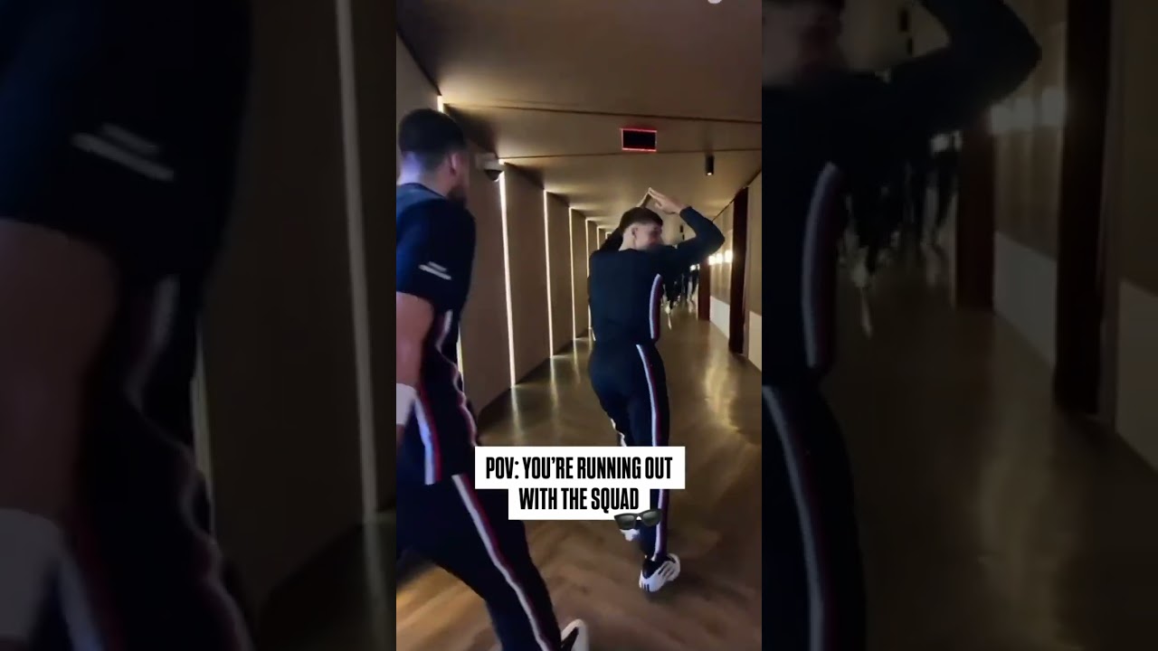 Inside Clippers player tunnel 😎