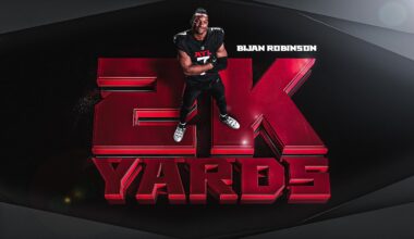 Bijan Robinson hits over 2000 scrimmage yards in 2025 | Highlights