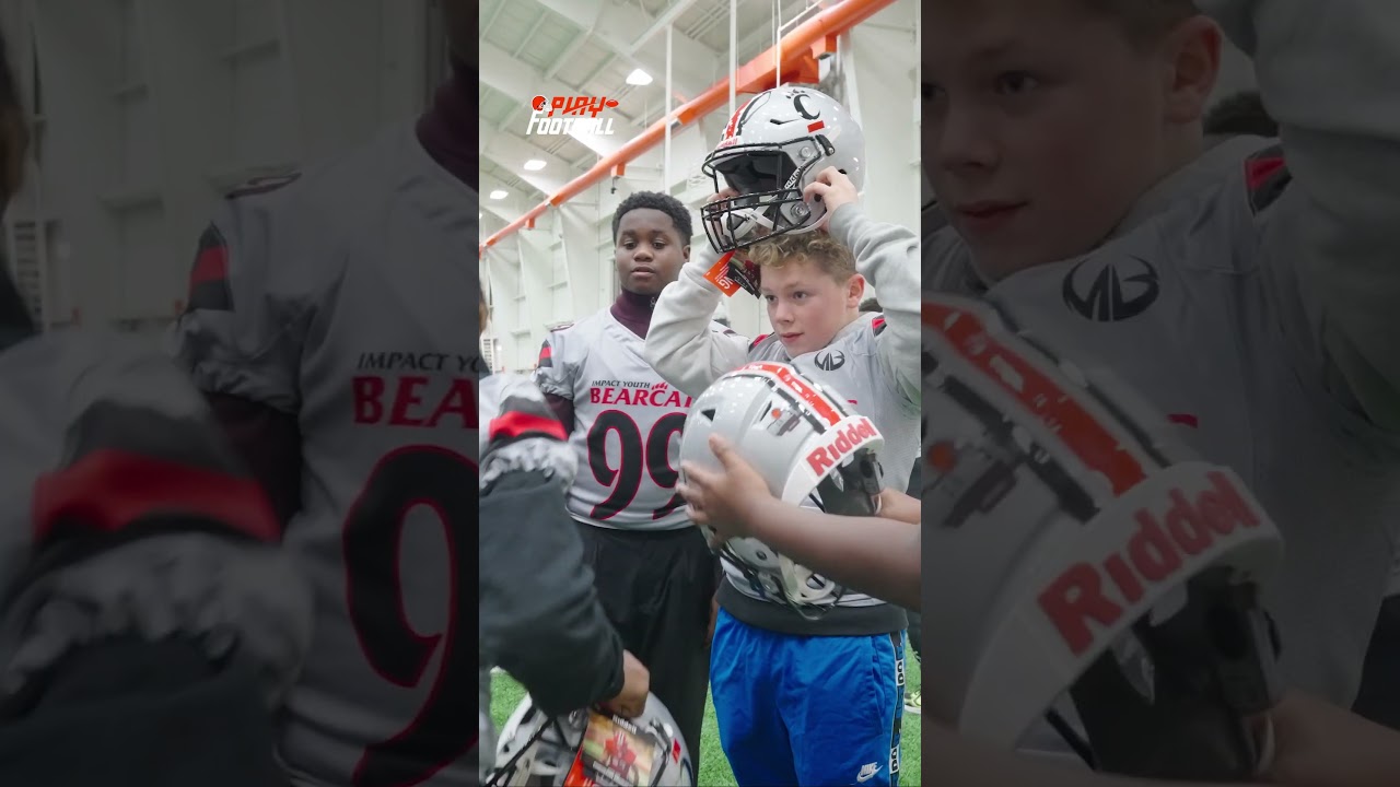 A Cleveland Browns Christmas Surprise 🏈🎄🐶