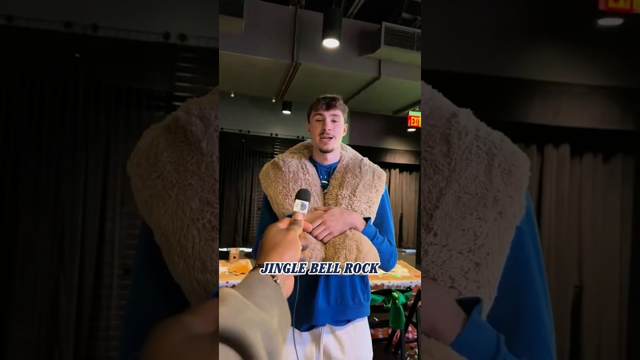 There are no wrong answers here🎄🎶 #christmas #dallasmavericks #nba