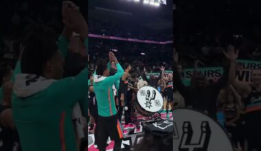 There’s a new tradition in San Antonio now 🥁