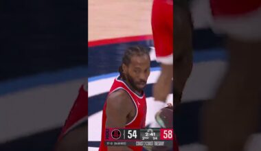 Kawhi no-look ➡️ Collins reverse SLAM