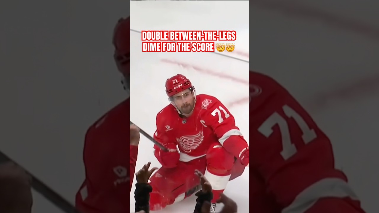 The dime. The celly. Detroit with an INSANE play for the highlight reel 😱