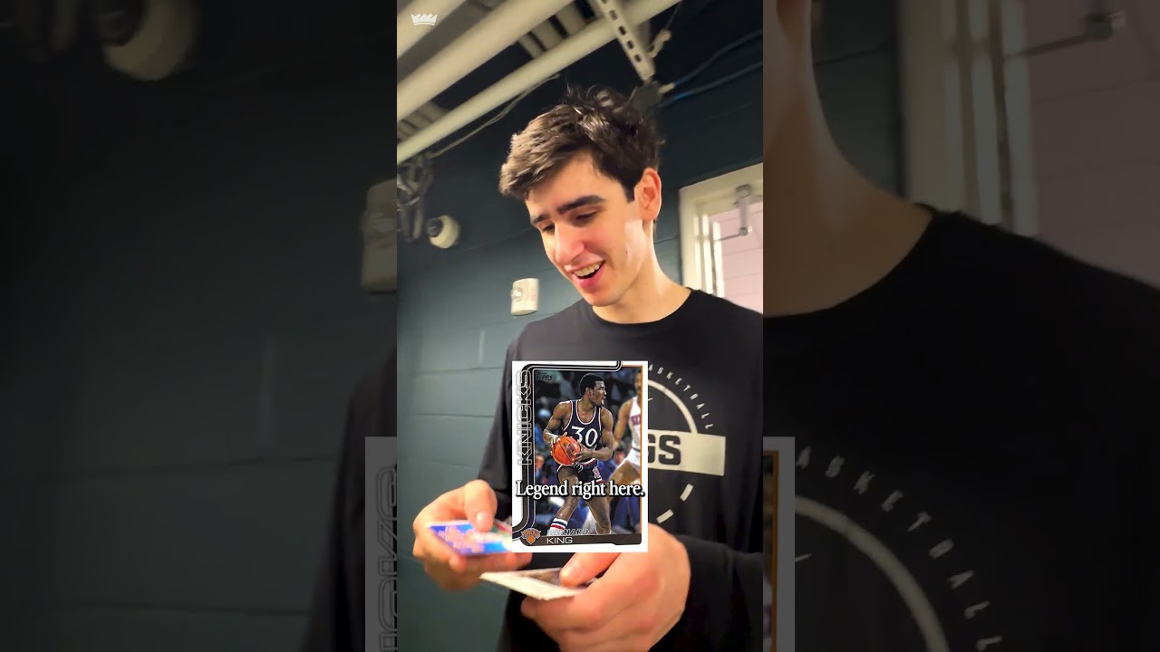 you never know what you'll find in a @toppshoops pack!