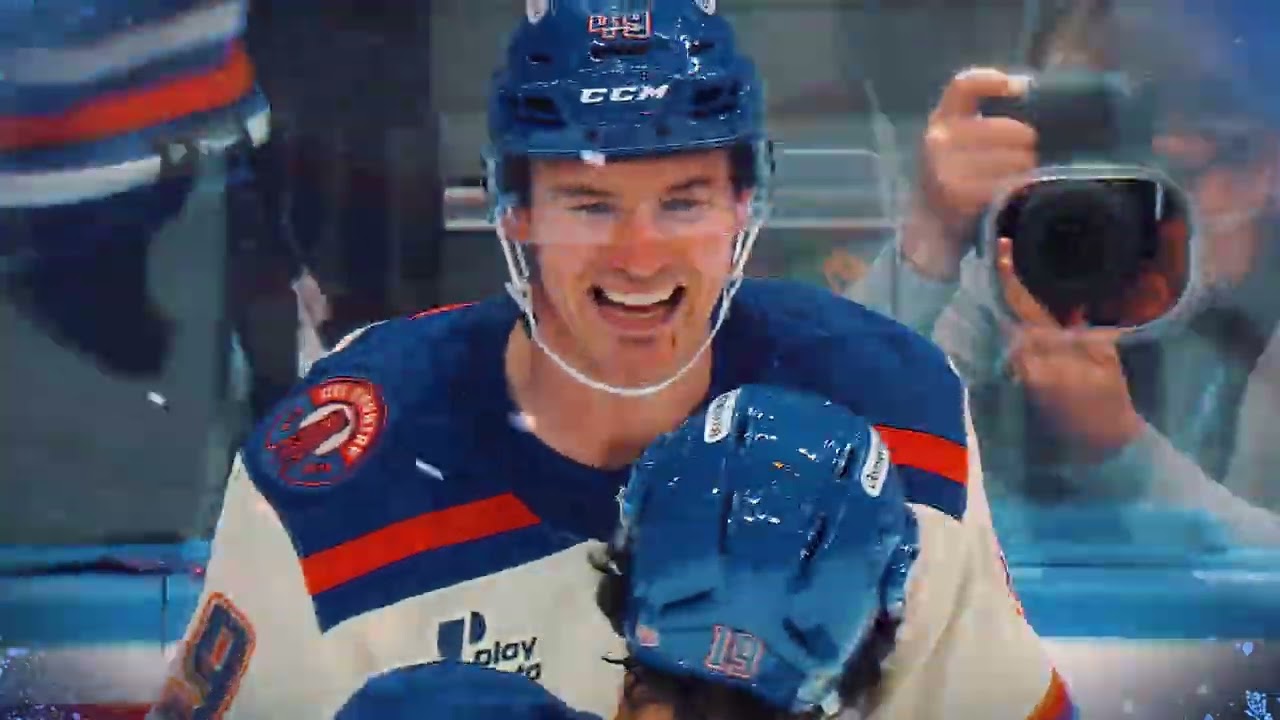 Happy Holidays from Hunter & the Oilers!