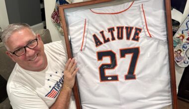 Merry Christmas Astros Fam!!! Old man did good this year