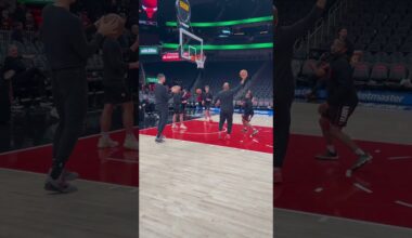 12-21-25 Chicago Bulls Center Nikola Vučević Warming Up