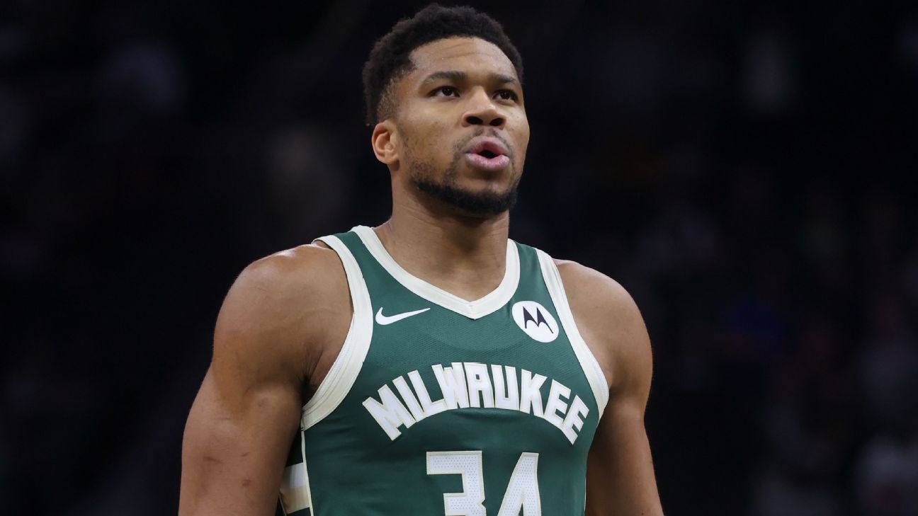 Sources: Giannis Antetokounmpo expected to return vs. Bulls