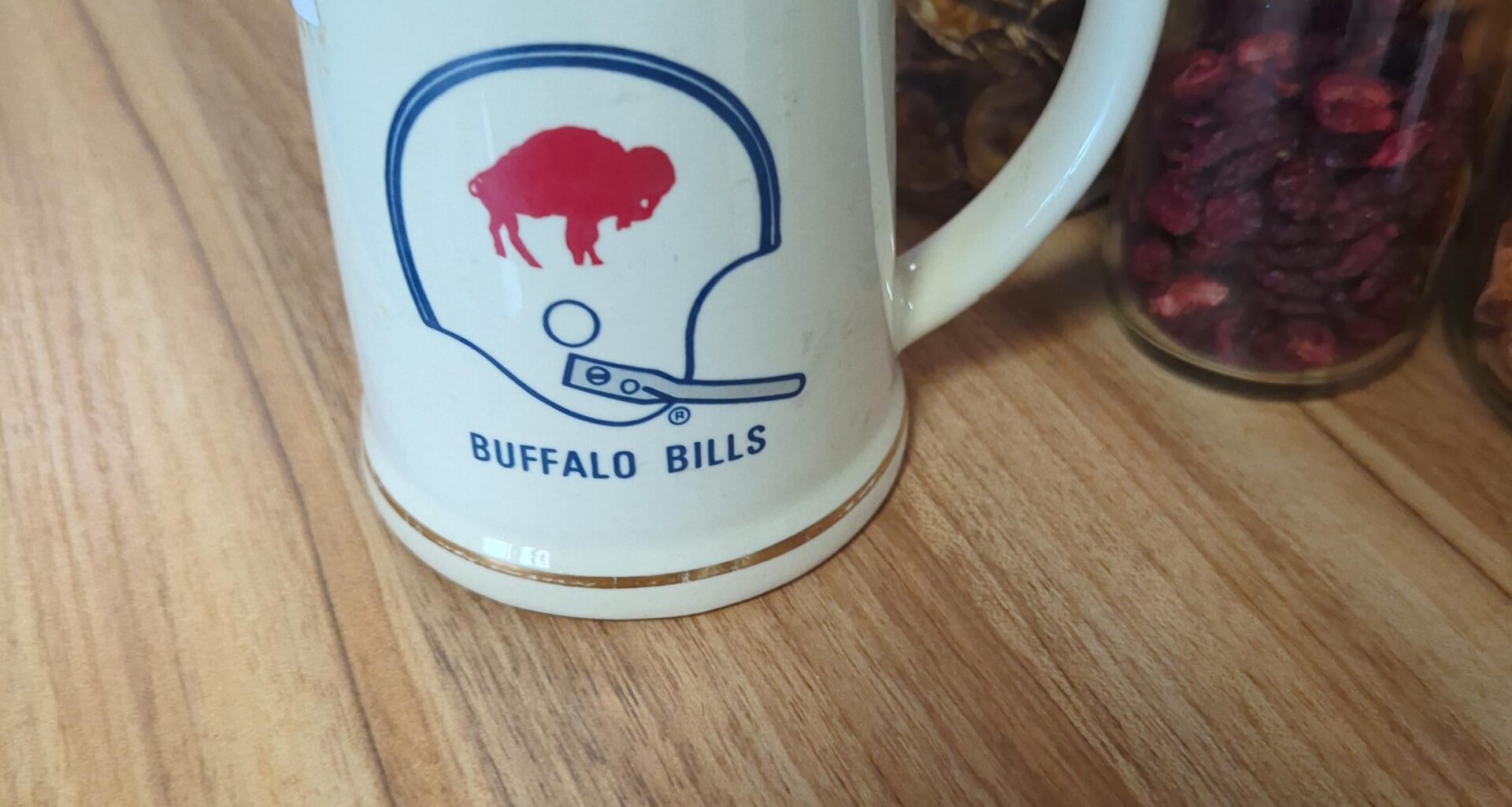 Got this today for my birthday. A Bills mug from 1964. I was born in 1964.