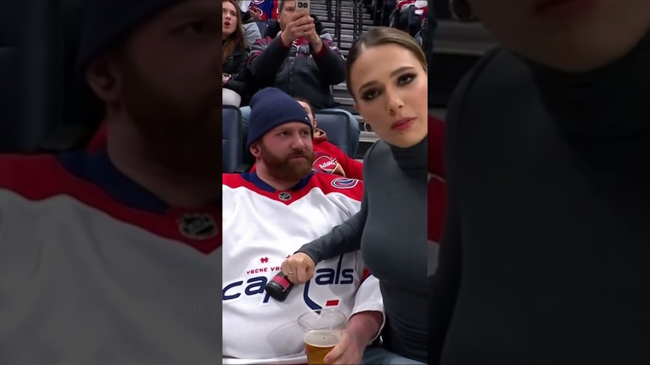 NHL Reporter Snaps Back - Capital One Arena #nhl #nhlhighlights #washingtoncapitals #funnyshorts