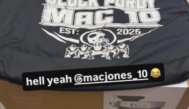Mac Jones Christmas gift to the OL
