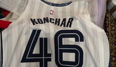 Received my first NBA jersey this Grizzmas!