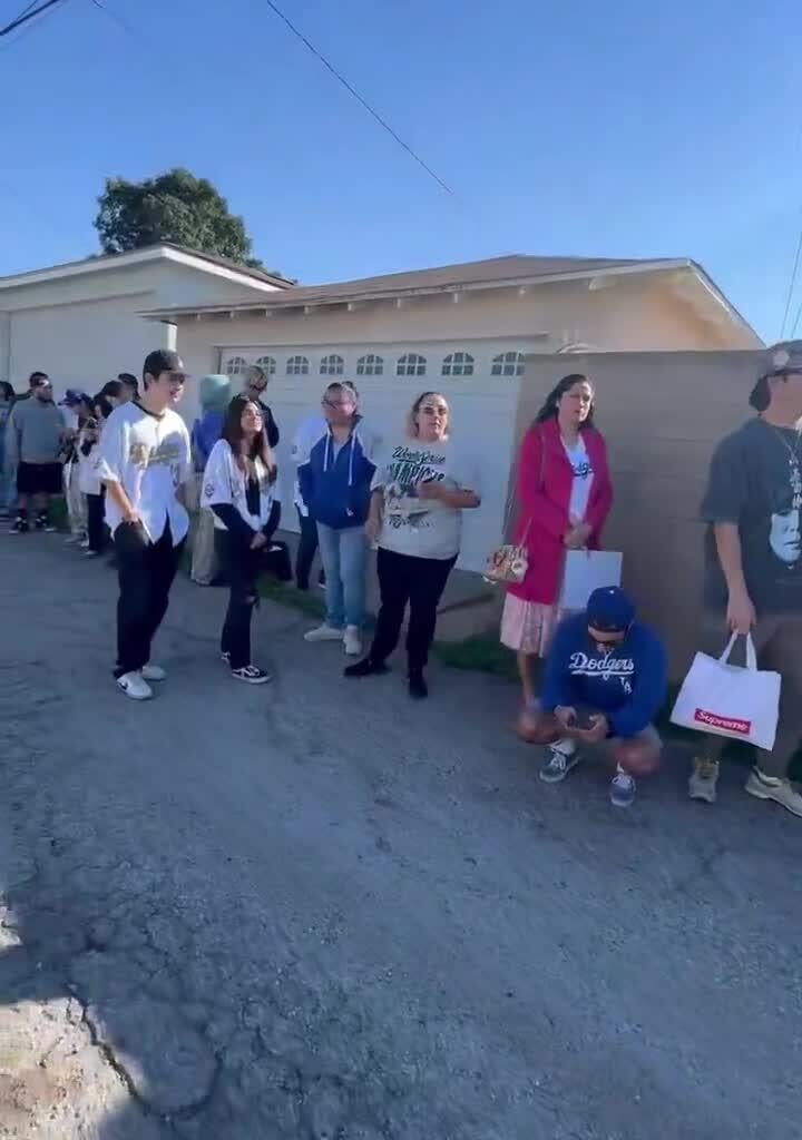 Hundreds of Dodgers fans have lined up in Monterey Park this morning to meet Tommy Edman