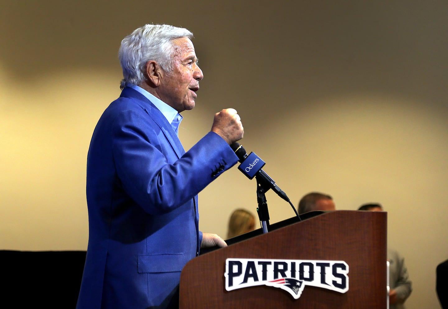 I’m Christopher Price, a reporter at The Boston Globe covering the Patriots. Ask me anything about the team.