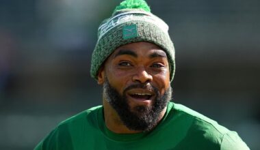 3 Sacks in 9 Snaps, Unc Still Got It