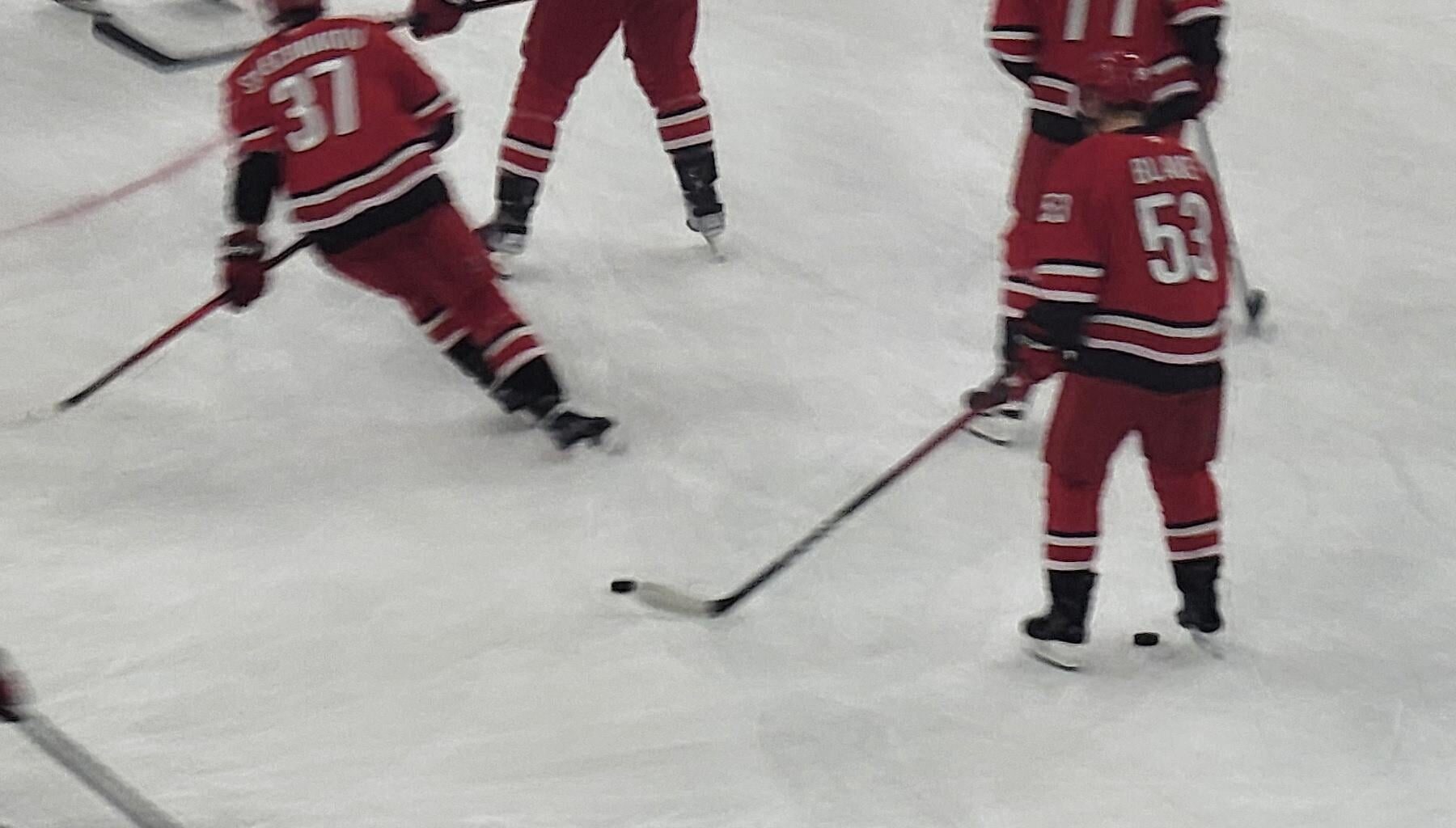 Slavin warming up. Let's go!!!