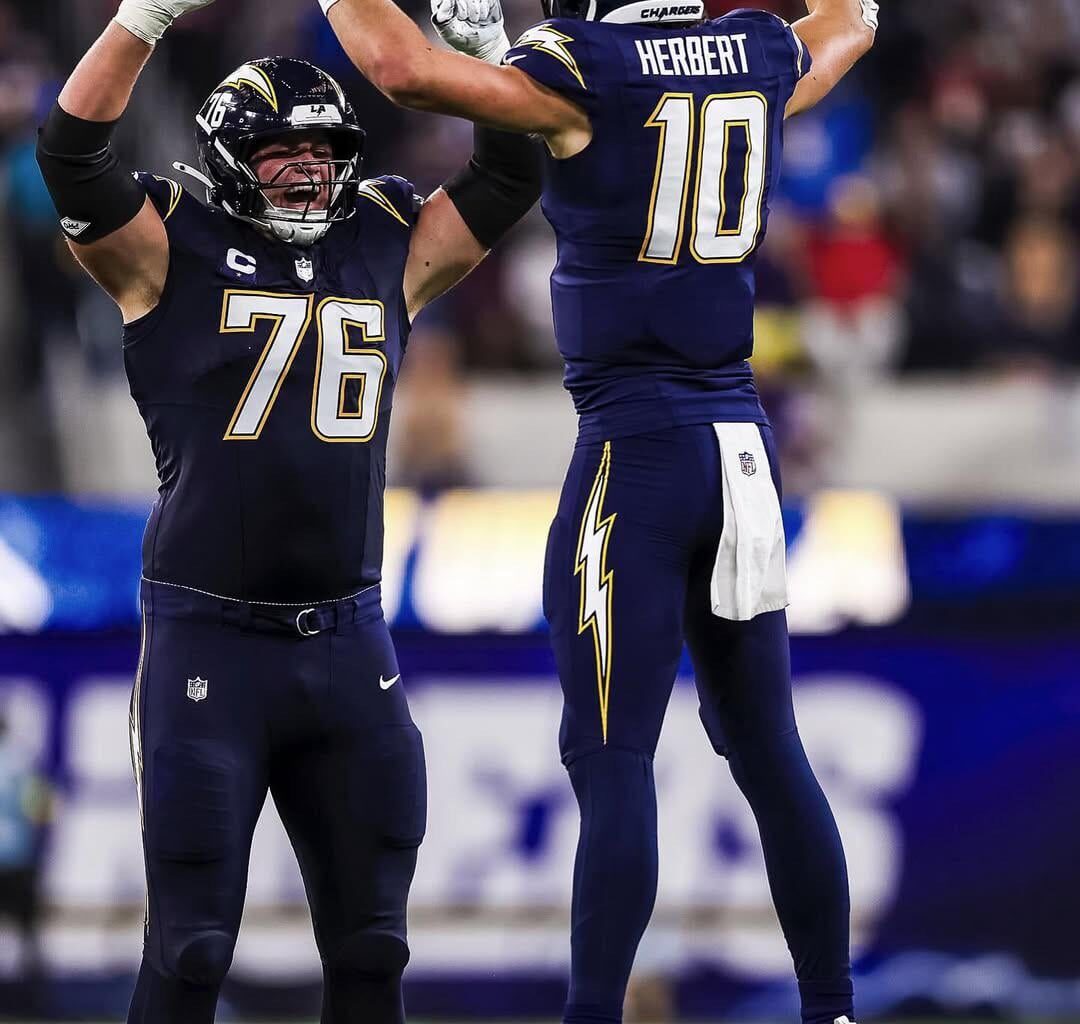 Hot take: Though most would agree the Super Chargers uniforms are our best, they should never be our primary uniforms.