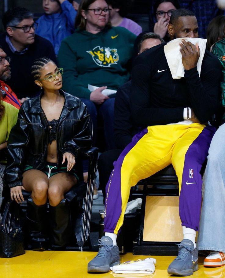 Popular Singer Tyla Got Lakers Seat Right Next to Bench