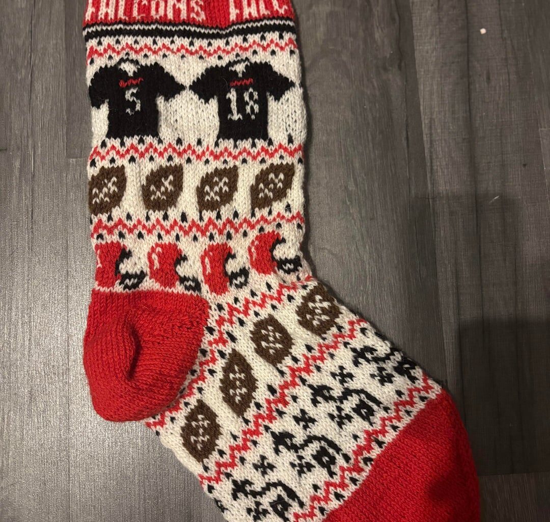 I’m not sure that it needs its own post, but I knitted myself a team stocking.