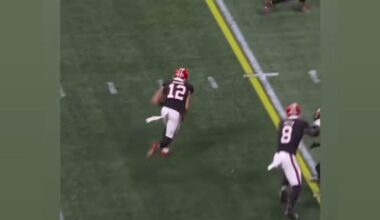 Khadarel Hodge reacting to Chris Blair posting his game winning TD.