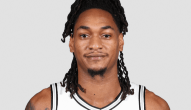 In the 9 games since Victor has gone down. Devin Vassell has put up 18/4/3 on 48/44/100 efficiency(61% TS) with 1 steal and 1 block per game. In that time the Spurs are 7-2 and 4th in the Western Conference standings!