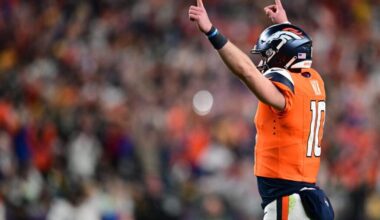 Broncos win AFC West for first time since 2015